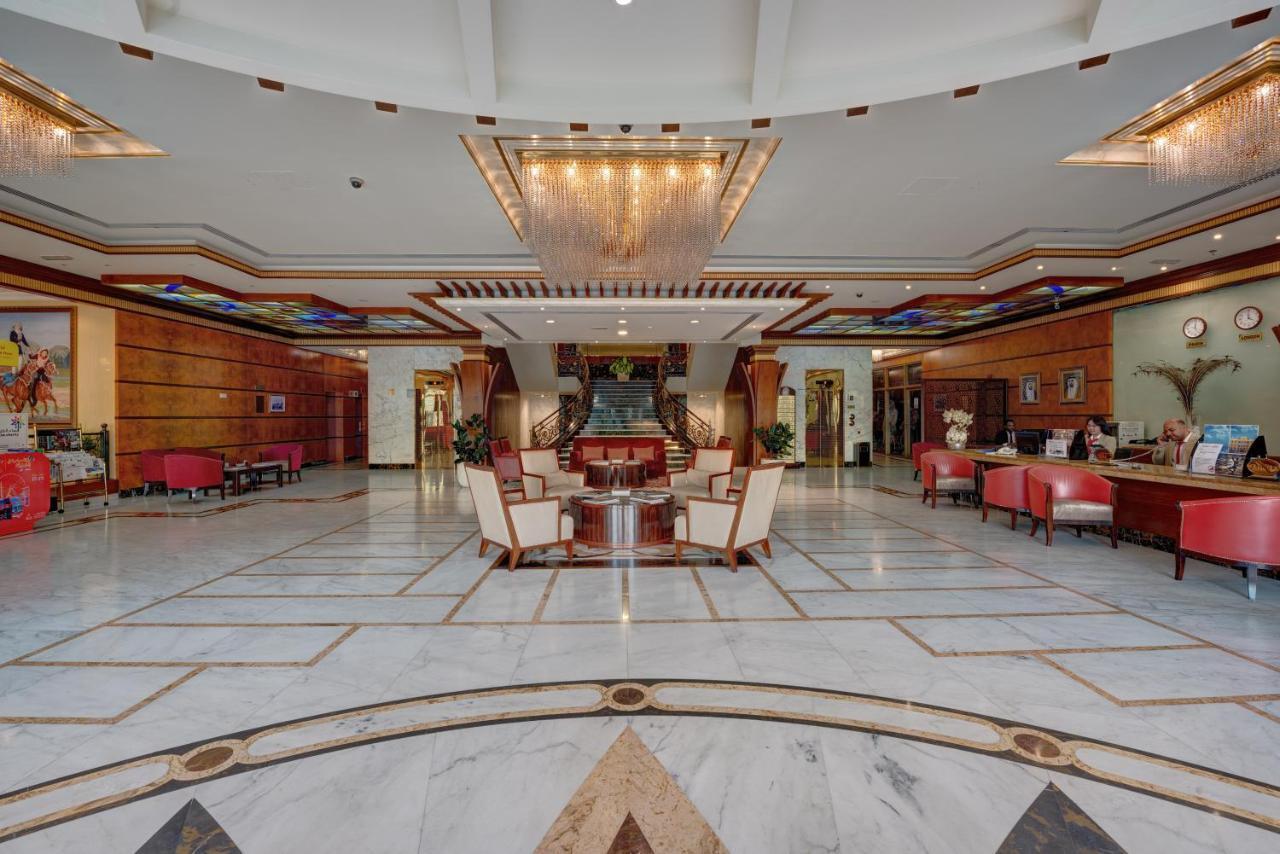 Sahara Beach Resort & Spa Sharjah Exterior foto Lobby